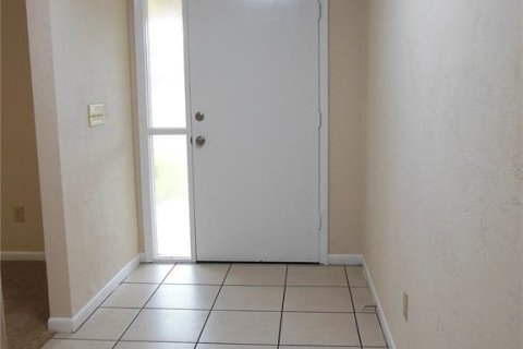 House in Deltona, Florida 4 bedrooms, 151.43 sq.m. № 2398734 - photo 10