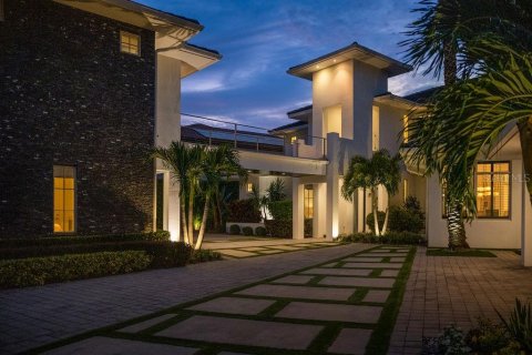 Casa en venta en Windermere, Florida, 6 dormitorios, 771.55 m2 № 1900592 - foto 3