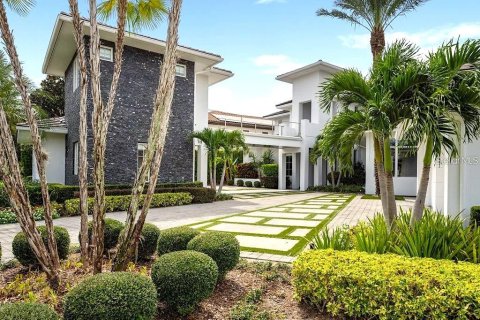 House in Windermere, Florida 6 bedrooms, 771.55 sq.m. № 1900592 - photo 28