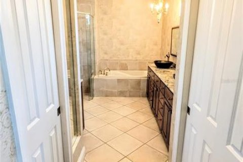 House in Osprey, Florida 3 bedrooms, 214.23 sq.m. № 2116199 - photo 29