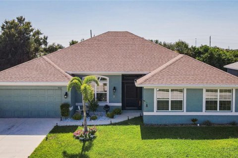 Casa en Port Charlotte, Florida 4 dormitorios, 277.13 m2 № 2296479