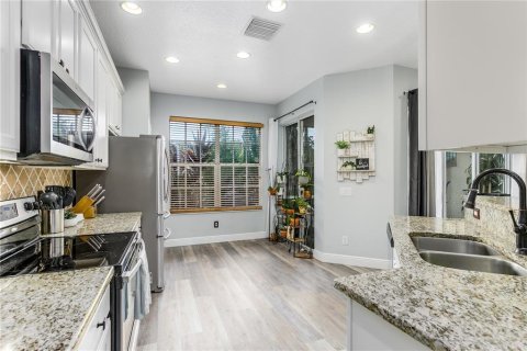 Touwnhouse à vendre à Tampa, Floride: 3 chambres, 166.48 m2 № 1911960 - photo 10