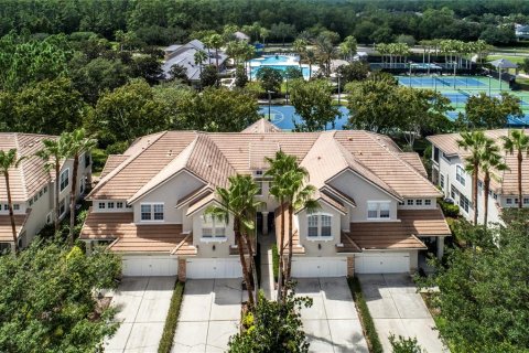 Touwnhouse à vendre à Tampa, Floride: 3 chambres, 166.48 m2 № 1911960 - photo 1