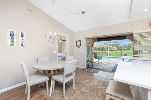 House in Port Charlotte, Florida 2 bedrooms, 128.58 sq.m. № 1799841 - photo 9