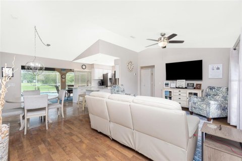 House in Port Charlotte, Florida 2 bedrooms, 128.58 sq.m. № 1799841 - photo 7