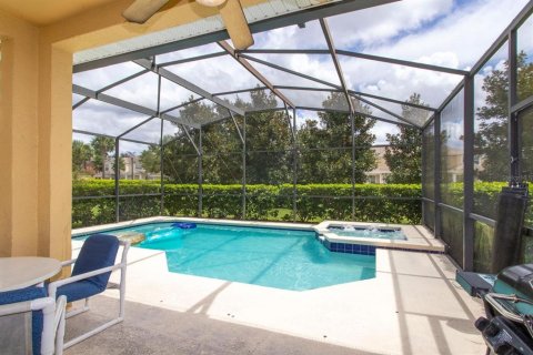 House in Clermont, Florida 4 bedrooms, 172.61 sq.m. № 2213217 - photo 15