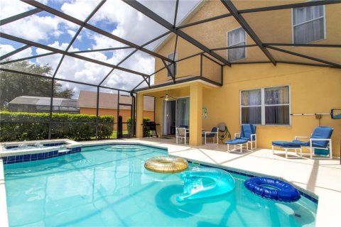 House in Clermont, Florida 4 bedrooms, 172.61 sq.m. № 2213217 - photo 13