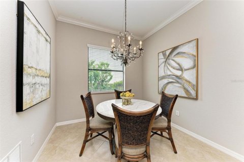 House in Bradenton, Florida 4 bedrooms, 212.47 sq.m. № 1914662 - photo 22