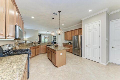 House in Bradenton, Florida 4 bedrooms, 212.47 sq.m. № 1914662 - photo 21