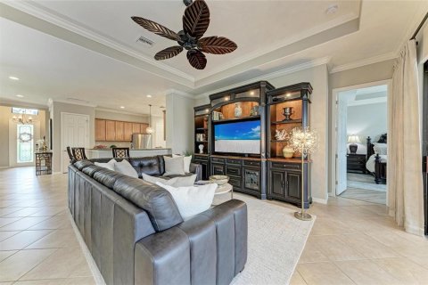 House in Bradenton, Florida 4 bedrooms, 212.47 sq.m. № 1914662 - photo 25