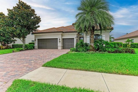House in Bradenton, Florida 4 bedrooms, 212.47 sq.m. № 1914662 - photo 6