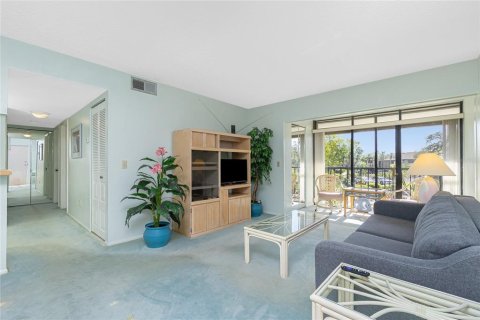 Condo in Port Charlotte, Florida, 2 bedrooms  № 1523274 - photo 6