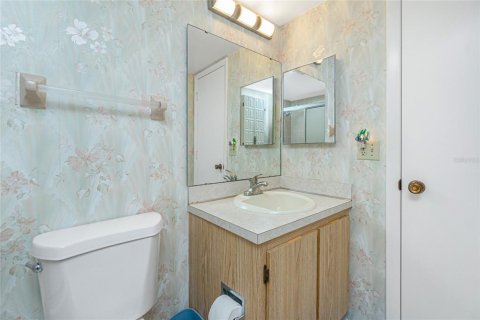 Condo in Port Charlotte, Florida, 2 bedrooms  № 1523274 - photo 26