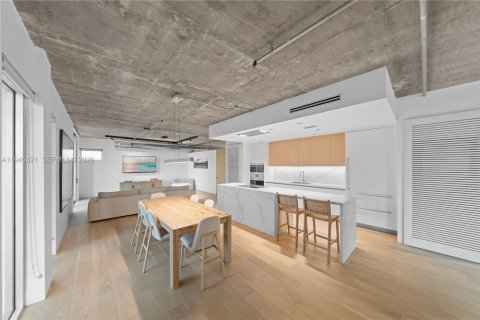 Купить кондоминиум в Майами-Бич, Флорида 3 спальни, 192.59м2, № 2002355 - фото 2