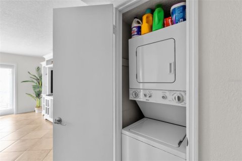 Copropriété à vendre à Saint Petersburg, Floride: 2 chambres, 97.83 m2 № 2201527 - photo 25