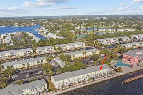 Copropriété à vendre à Saint Petersburg, Floride: 2 chambres, 97.83 m2 № 2201527 - photo 29