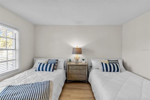 Copropriété à vendre à Saint Petersburg, Floride: 2 chambres, 97.83 m2 № 2201527 - photo 23