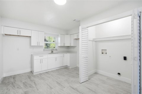 Appartement à louer à Tampa, Floride: 2 chambres, 75.44 m2 № 2167197 - photo 7