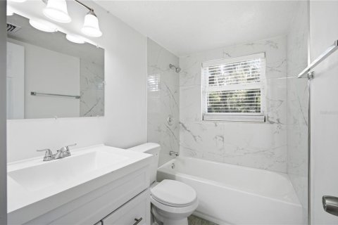 Appartement à louer à Tampa, Floride: 2 chambres, 75.44 m2 № 2167197 - photo 17
