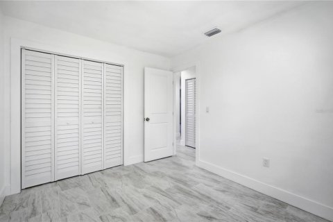 Appartement à louer à Tampa, Floride: 2 chambres, 75.44 m2 № 2167197 - photo 18