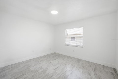 Appartement à louer à Tampa, Floride: 2 chambres, 75.44 m2 № 2167197 - photo 15