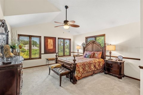 House in Merrit Island, Florida 6 bedrooms, 616.59 sq.m. № 1833508 - photo 23