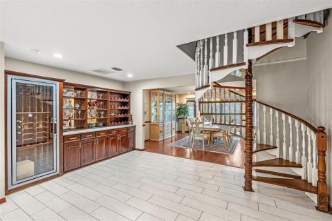 House in Merrit Island, Florida 6 bedrooms, 616.59 sq.m. № 1833508 - photo 13