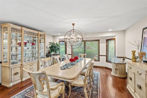 House in Merrit Island, Florida 6 bedrooms, 616.59 sq.m. № 1833508 - photo 14