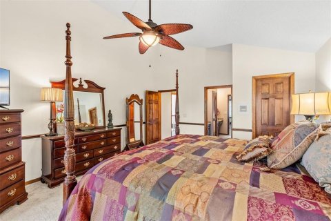 House in Merrit Island, Florida 6 bedrooms, 616.59 sq.m. № 1833508 - photo 21
