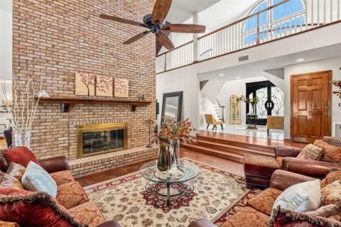House in Merrit Island, Florida 6 bedrooms, 616.59 sq.m. № 1833508 - photo 4