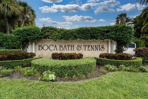 Villa ou maison à Boca Raton, Floride 4 chambres, 377.46 m2 № 2288430