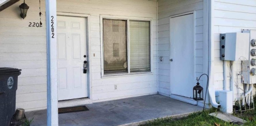 Condo in Jacksonville, Florida, 2 bedrooms № 883670