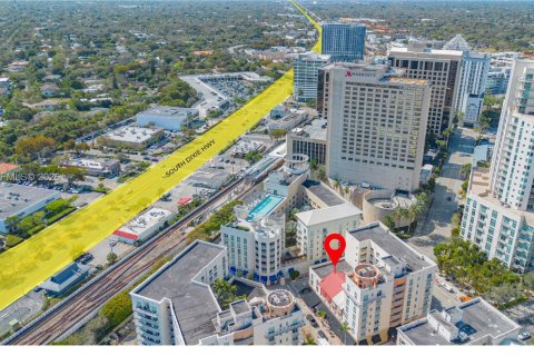 Купить кондоминиум в Майами, Флорида 1 спальня, 64.2м2, № 2041302 - фото 15