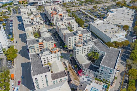 Купить кондоминиум в Майами, Флорида 1 спальня, 64.2м2, № 2041302 - фото 13