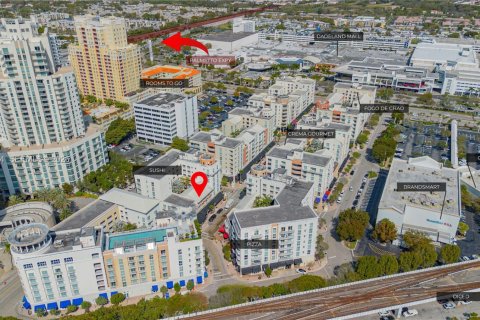 Купить кондоминиум в Майами, Флорида 1 спальня, 64.2м2, № 2041302 - фото 14