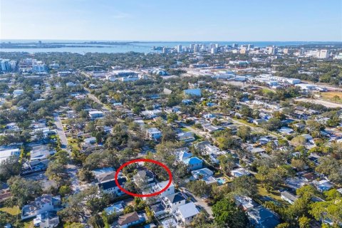 Casa en venta en Sarasota, Florida, 5 dormitorios, 311.78 m2 № 2383899 - foto 6