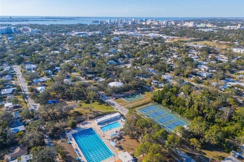 Casa en venta en Sarasota, Florida, 5 dormitorios, 311.78 m2 № 2383899 - foto 7
