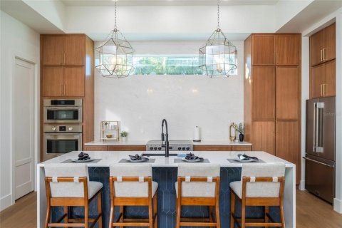 Casa en venta en Sarasota, Florida, 5 dormitorios, 311.78 m2 № 2383899 - foto 24