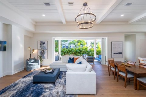 Casa en venta en Sarasota, Florida, 5 dormitorios, 311.78 m2 № 2383899 - foto 14