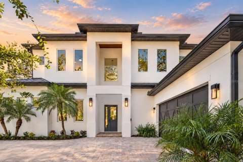 Casa en Sarasota, Florida 5 dormitorios, 311.78 m2 № 2383899