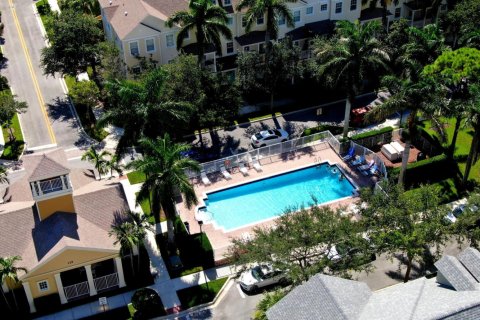 Touwnhouse à louer à Jupiter, Floride: 3 chambres, 143.26 m2 № 2268378 - photo 7