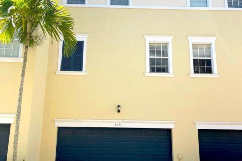 Touwnhouse à louer à Jupiter, Floride: 3 chambres, 143.26 m2 № 2268378 - photo 4