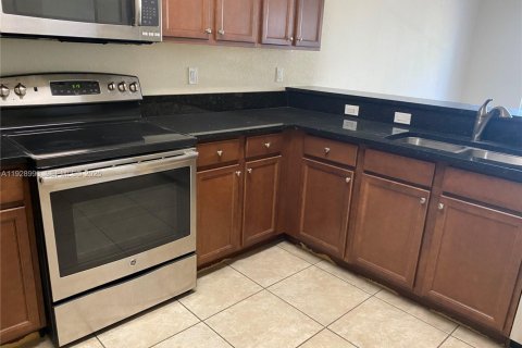 Condominio en venta en Doral, Florida, 3 dormitorios, 126.72 m2 № 1987435 - foto 6