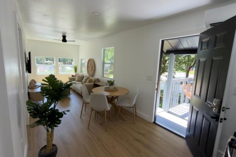 Villa ou maison à vendre à Orlando, Floride: 4 chambres, 154.4 m2 № 2094782 - photo 5