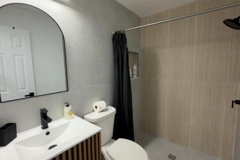 Villa ou maison à vendre à Orlando, Floride: 4 chambres, 154.4 m2 № 2094782 - photo 13