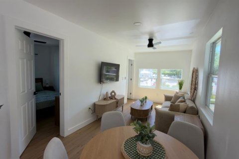 Villa ou maison à vendre à Orlando, Floride: 4 chambres, 154.4 m2 № 2094782 - photo 6