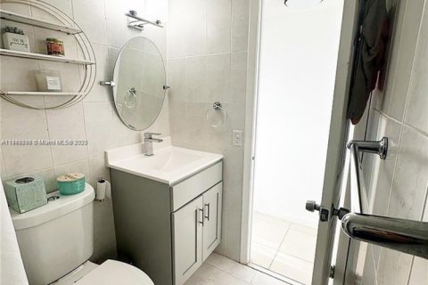 Condo in Aventura, Florida, 2 bedrooms  № 1852339 - photo 6