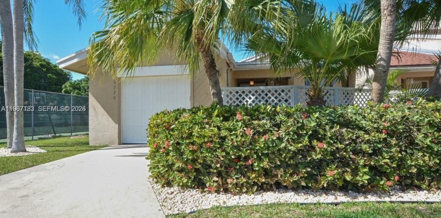 Таунхаус в Бока-Ратон, Флорида 3 спальни, 147.81м2 № 2029662