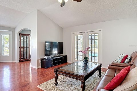 House in Lutz, Florida 3 bedrooms, 162.21 sq.m. № 1662706 - photo 29