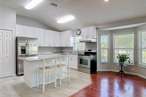 House in Lutz, Florida 3 bedrooms, 162.21 sq.m. № 1662706 - photo 25